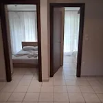 Group Apartment *
